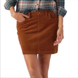 Patagonia corduroy skirt, burnt orange, mini, 2